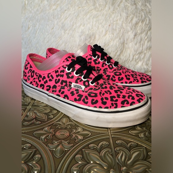 Vans Pink and Black Leopard Sneakers size 3 - Picture 3 of 16